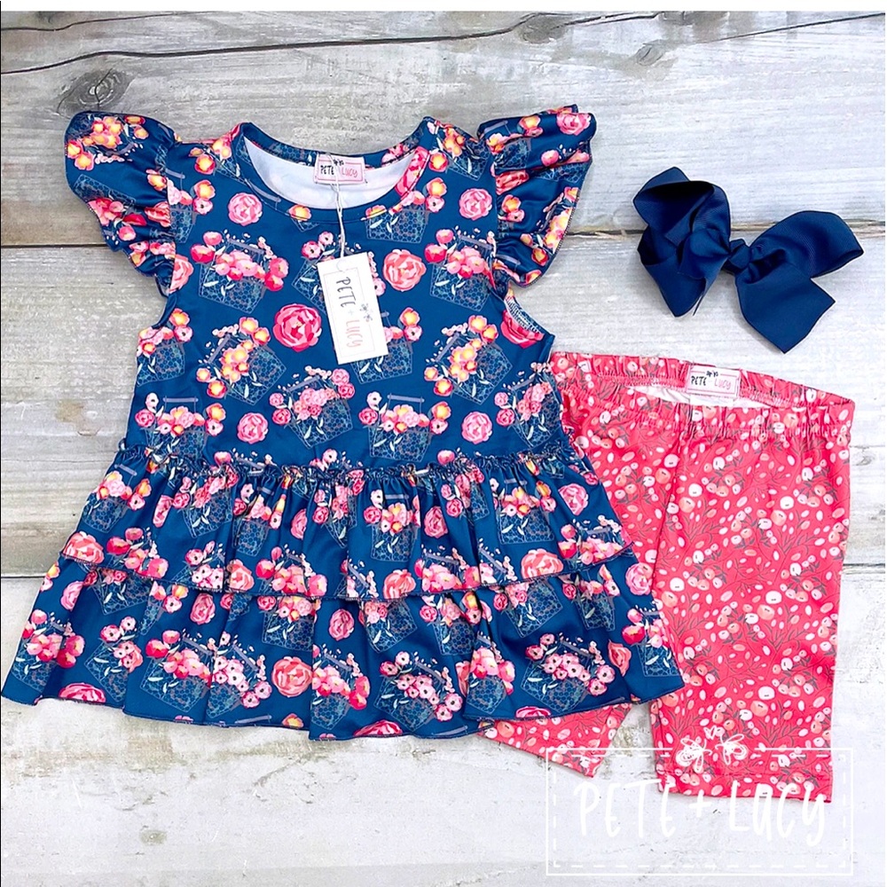 Basket of bouquets pant set